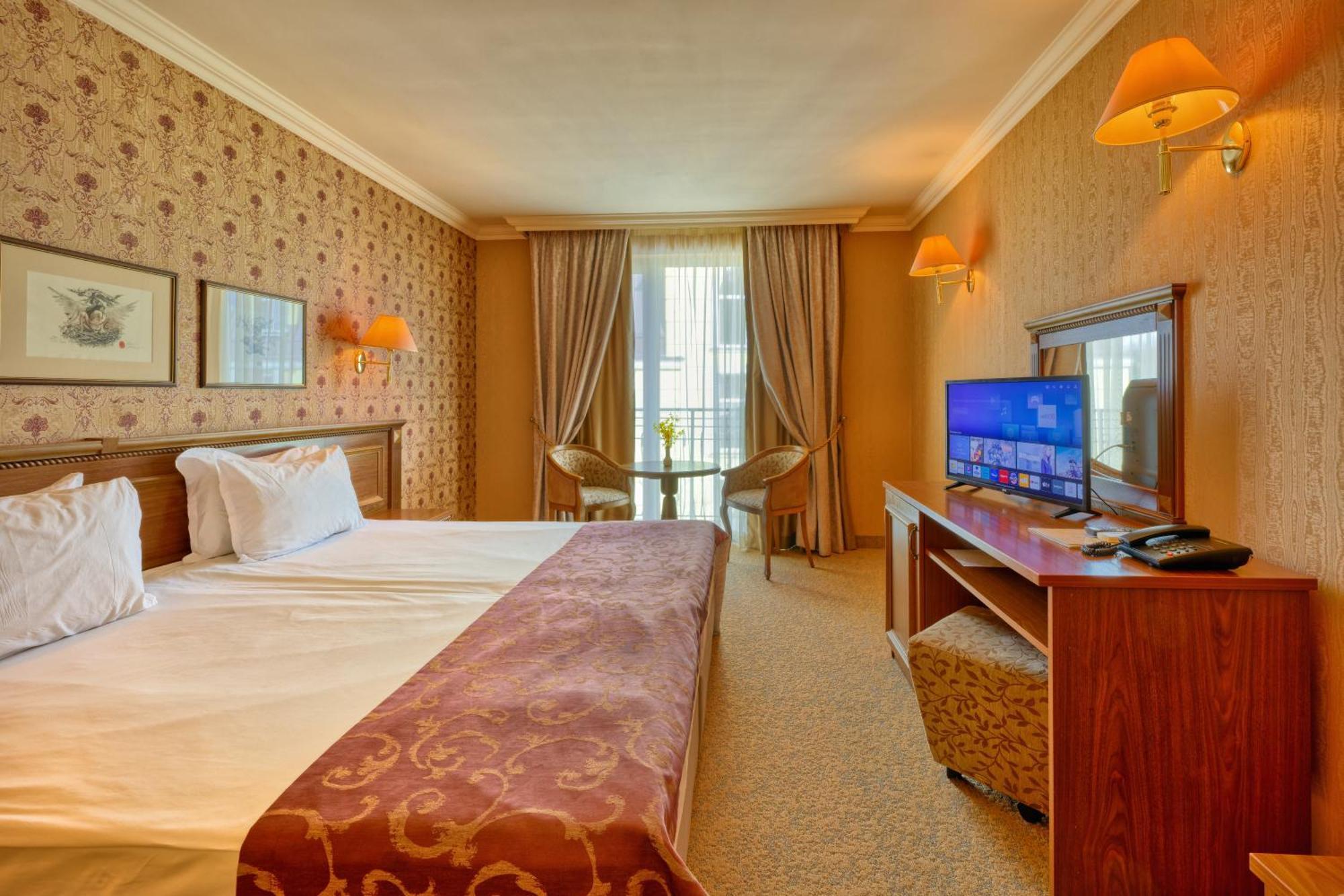 Hotel Club Central Hisarya Dış mekan fotoğraf
